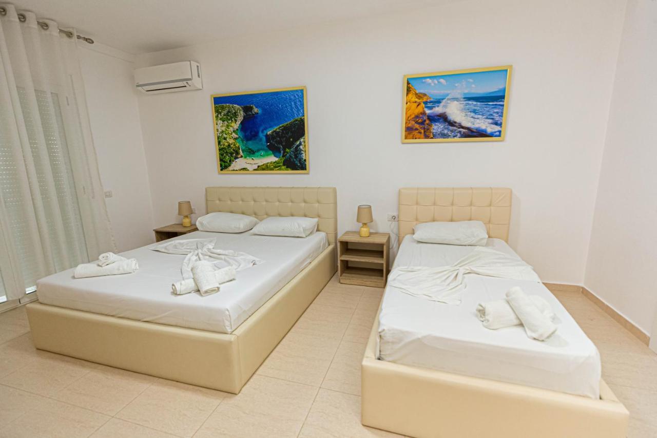 Jordan'S Hotel Vlorë Екстериор снимка