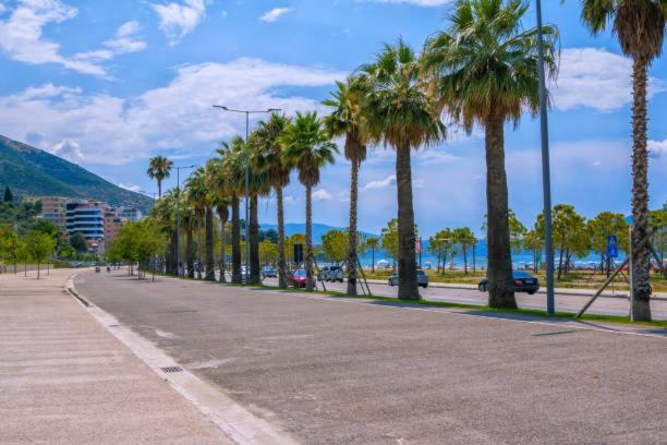Jordan'S Hotel Vlorë Екстериор снимка
