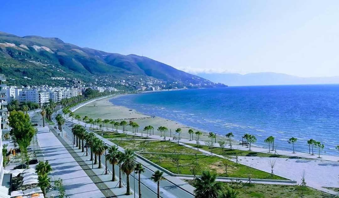 Jordan'S Hotel Vlorë Екстериор снимка